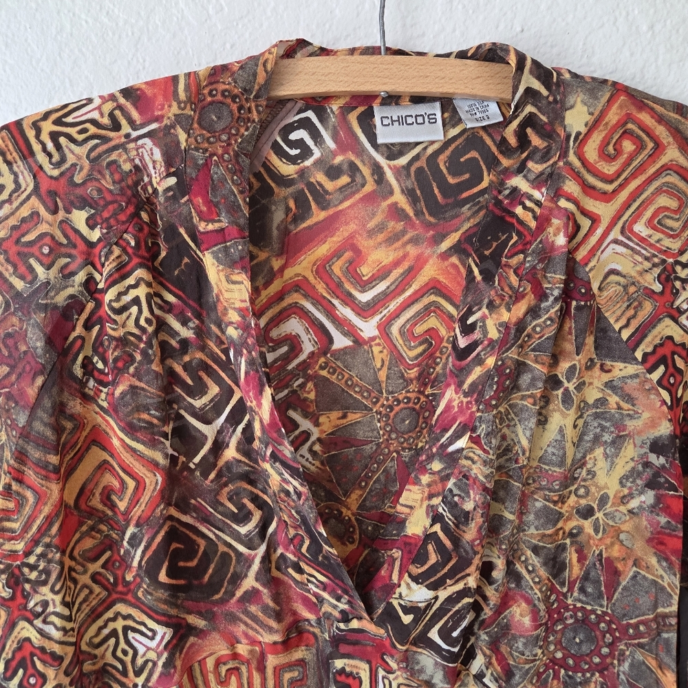 Chicos Silk Sheer Blouse Plus Size2 Sheer V-Neck Abstract Long Sleeve Top - Picture 3 of 14